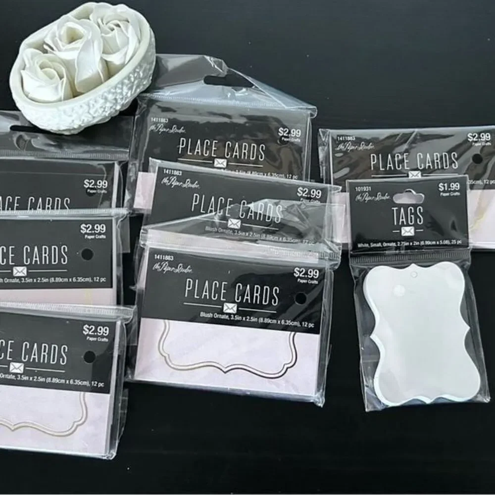 Place Cards (7) tags(1) ceramic trinket with flowers 10pc